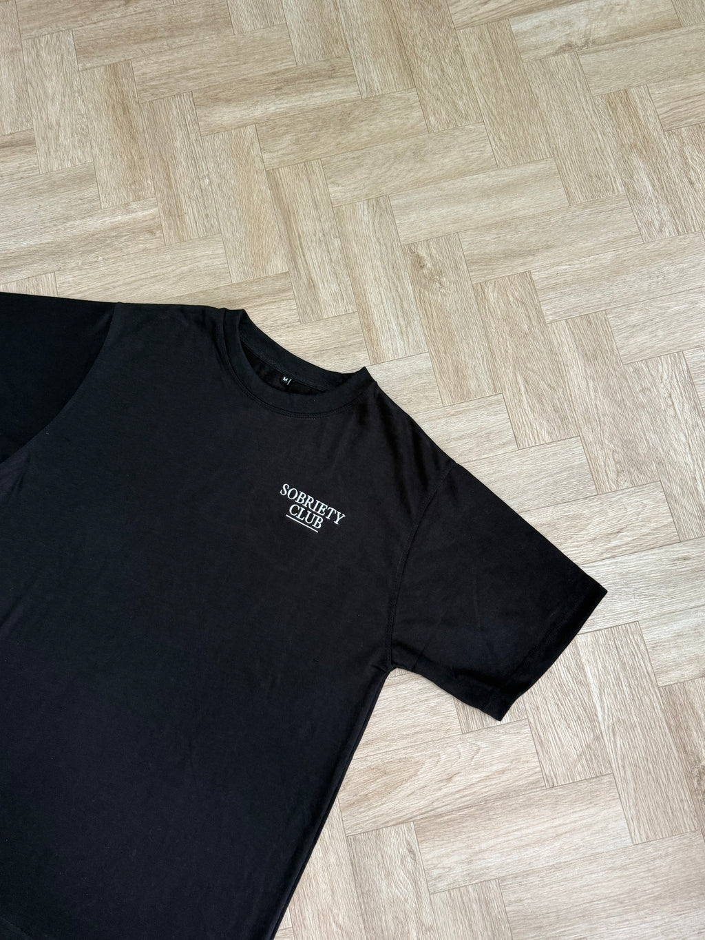 Sobriety club white/black tshirt